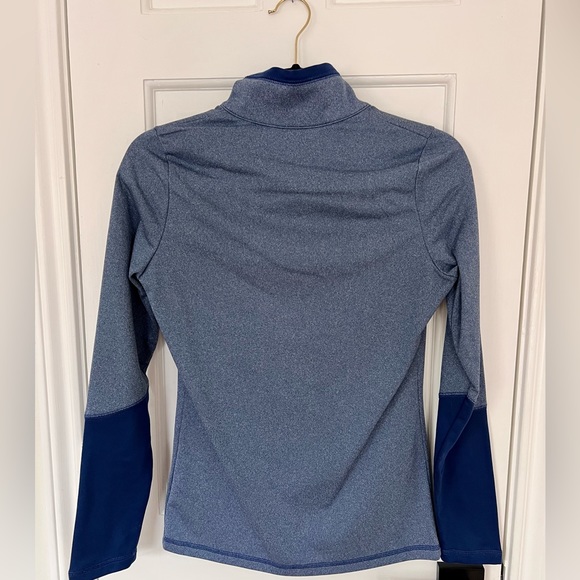 NorthFace longsleeve 3/4 zip - Picture 3 of 3